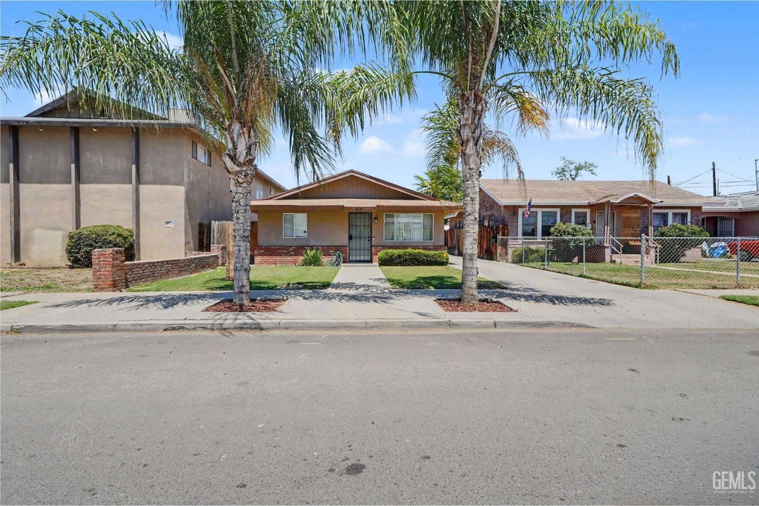110 Washington Avenue, Bakersfield, California, 93308