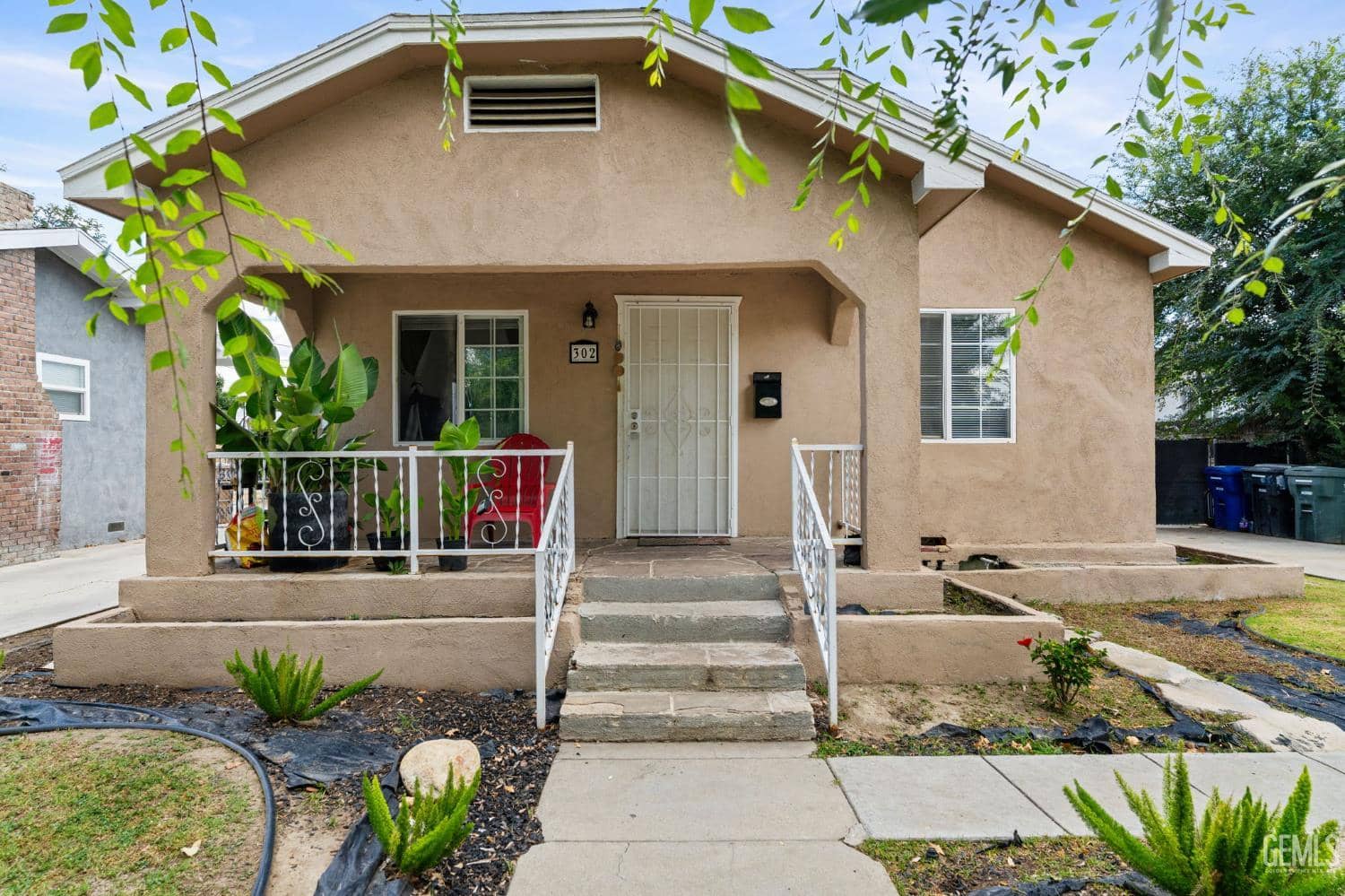 302 Eye Street, Bakersfield, California, 93304