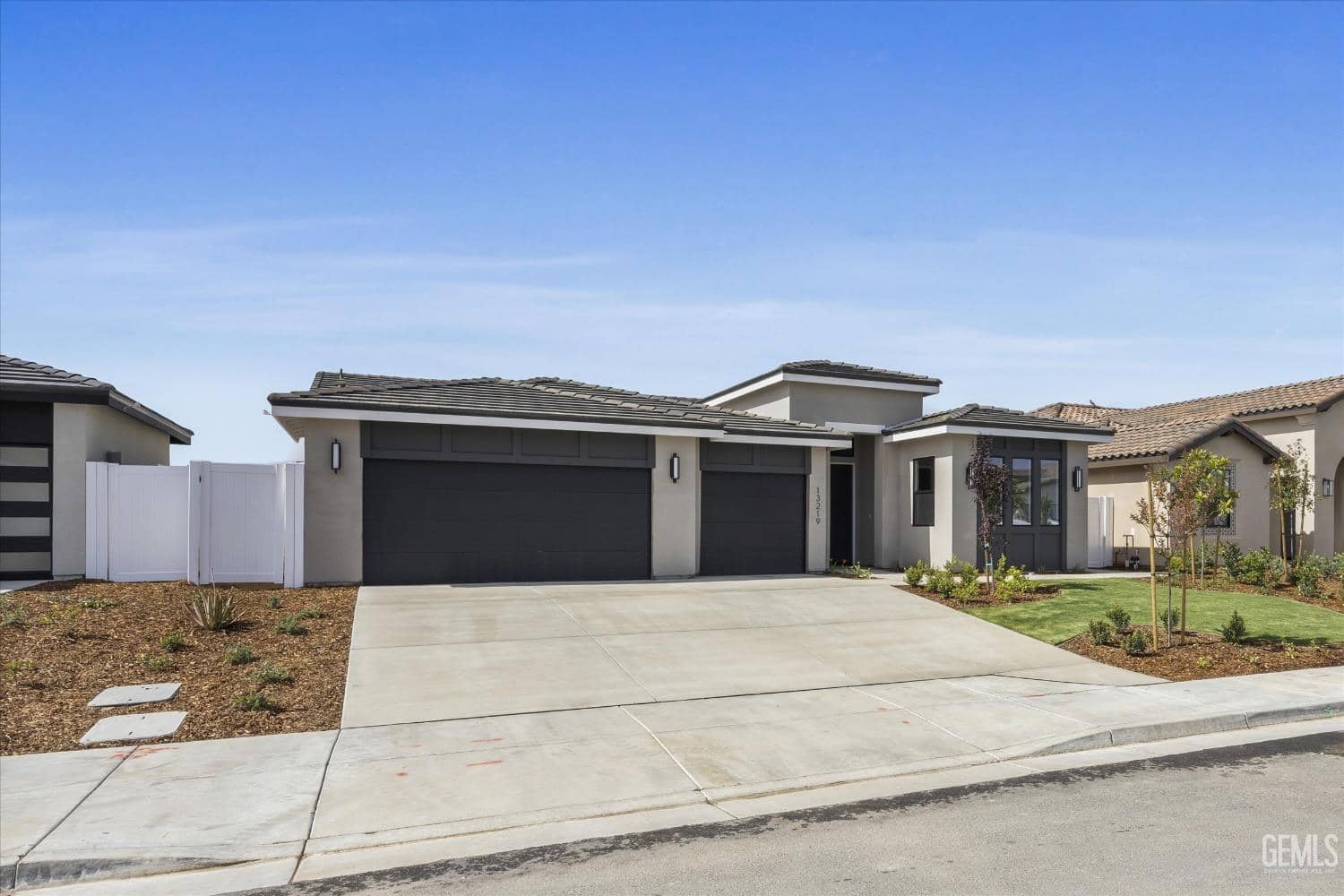 13219 Wintersweet Drive, Bakersfield, California, 93314