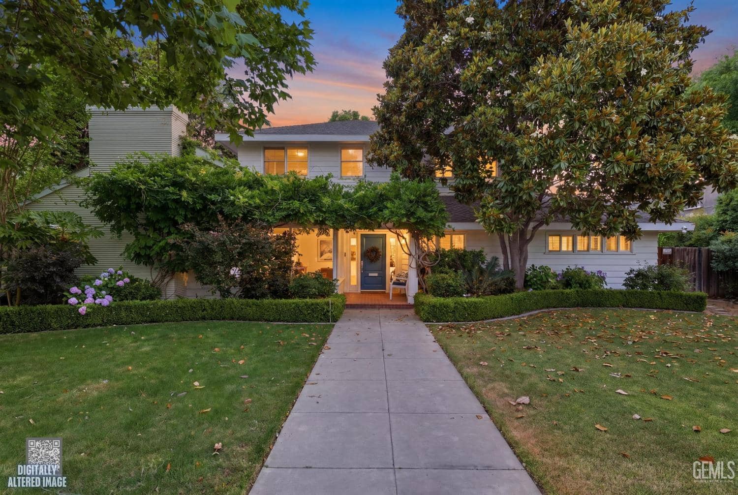 2219 Pine Street, Bakersfield, California, 93301