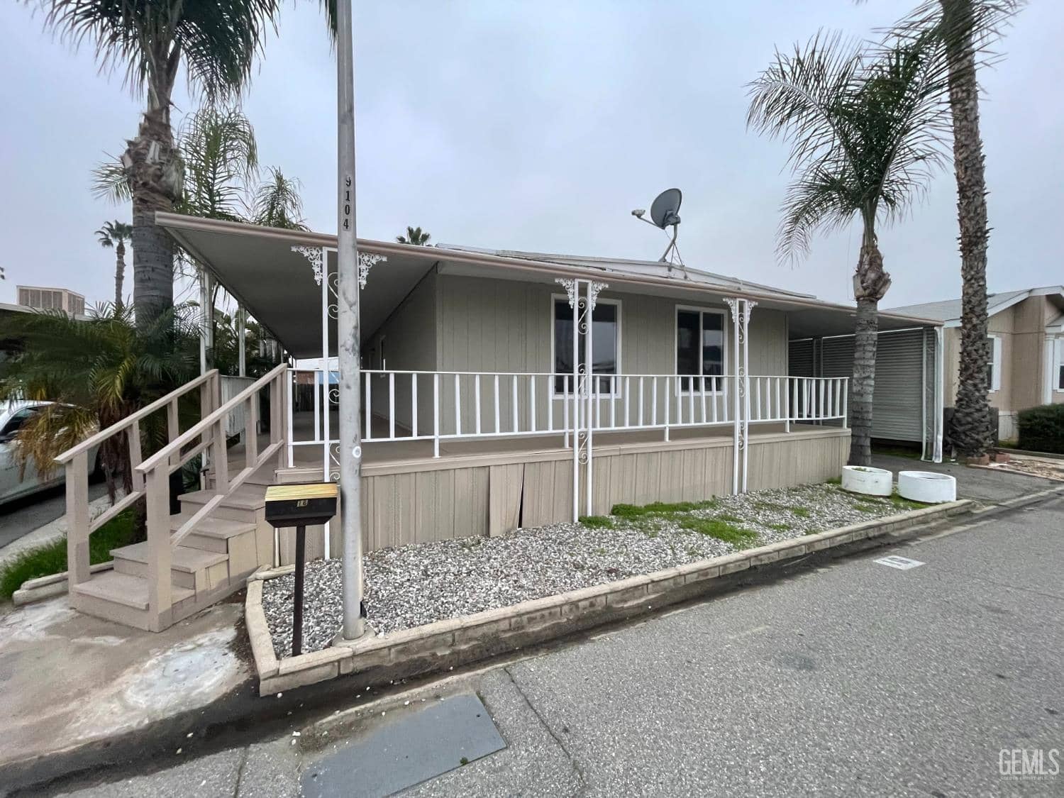 16 Torrey Pine Lane, Bakersfield, California, 93308
