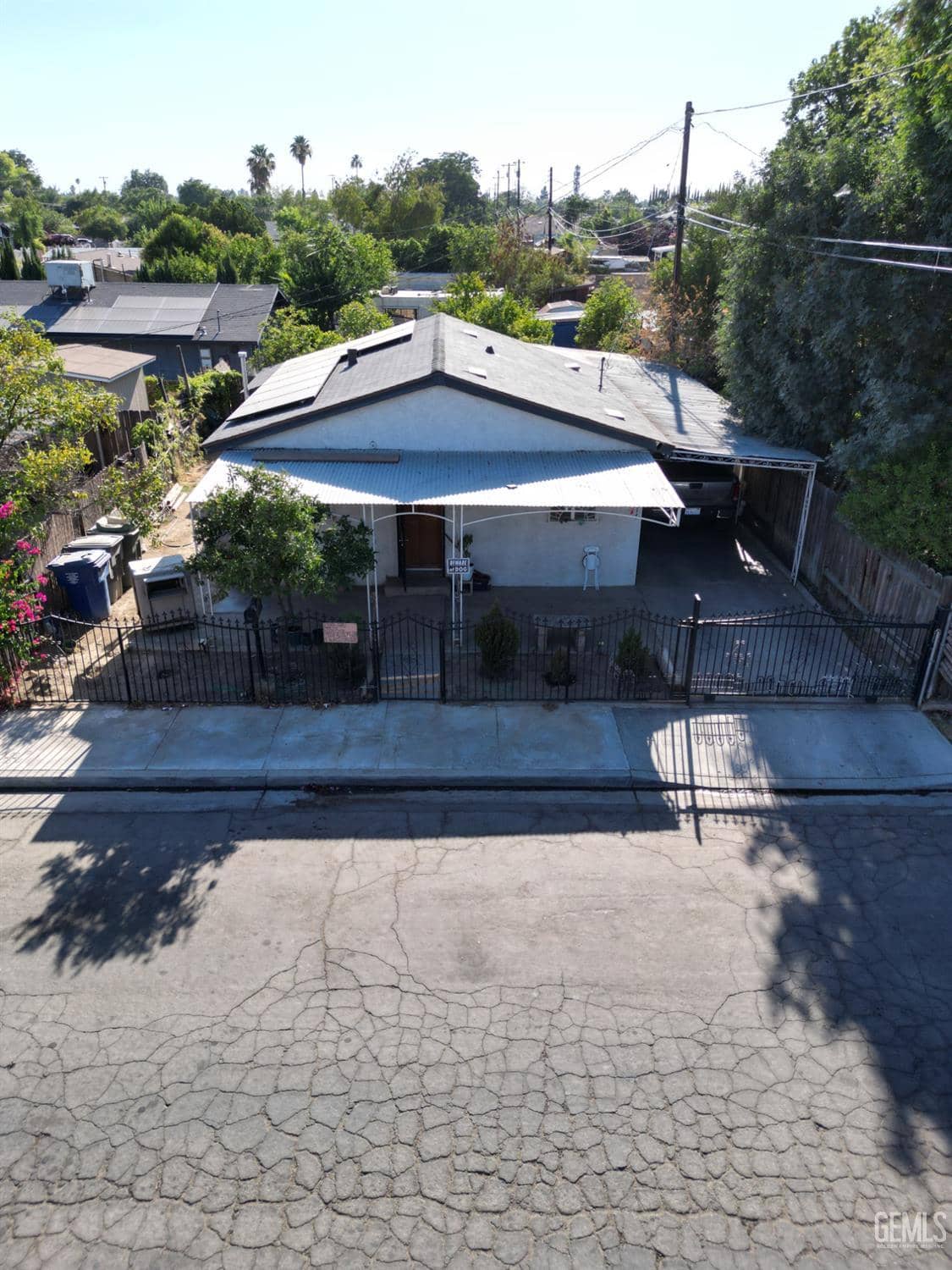 2017 Sunshine Avenue, Bakersfield, California, 93307