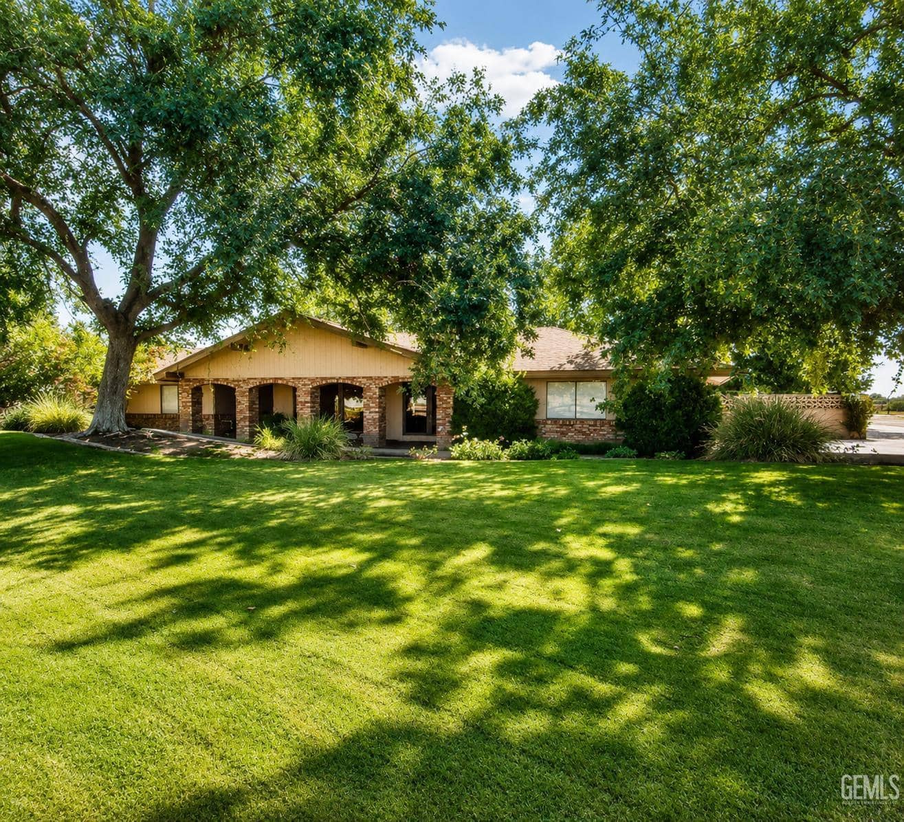 15852 Wible Road, Bakersfield, California, 93313