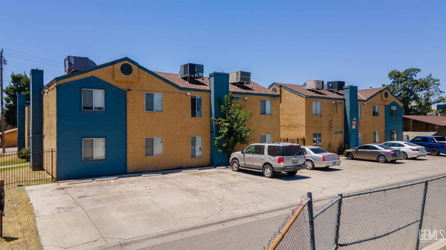 1010 Beale Avenue, Bakersfield, California, 93305