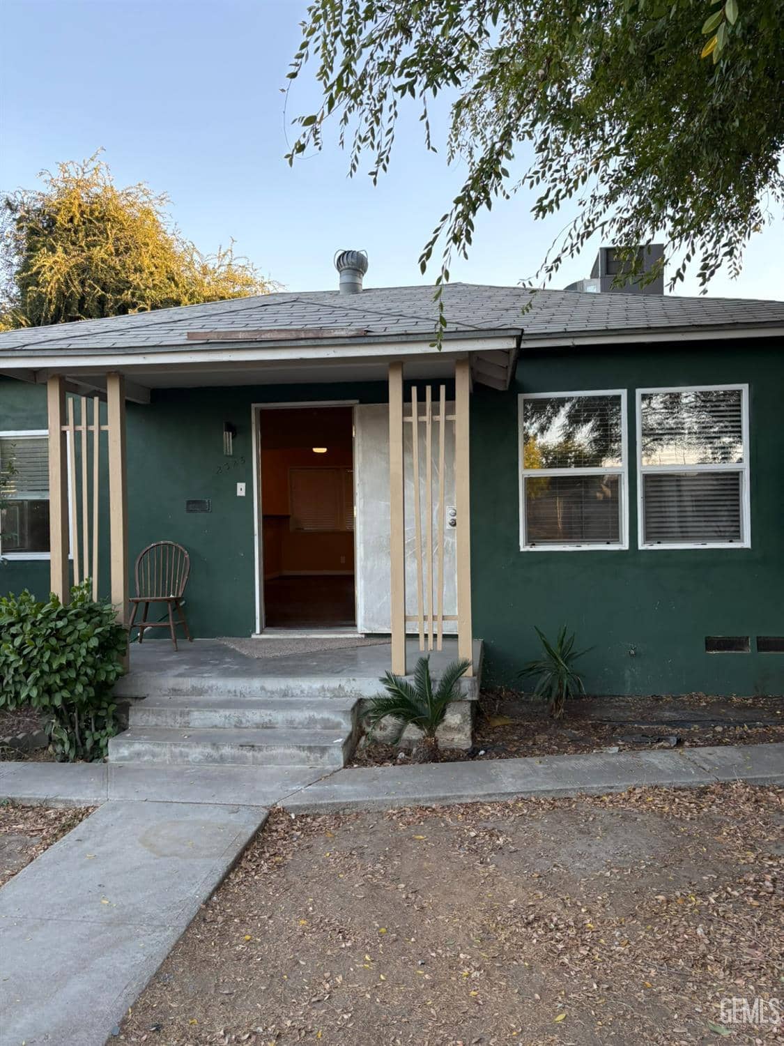 2325 Verde Street, Bakersfield, California, 93304