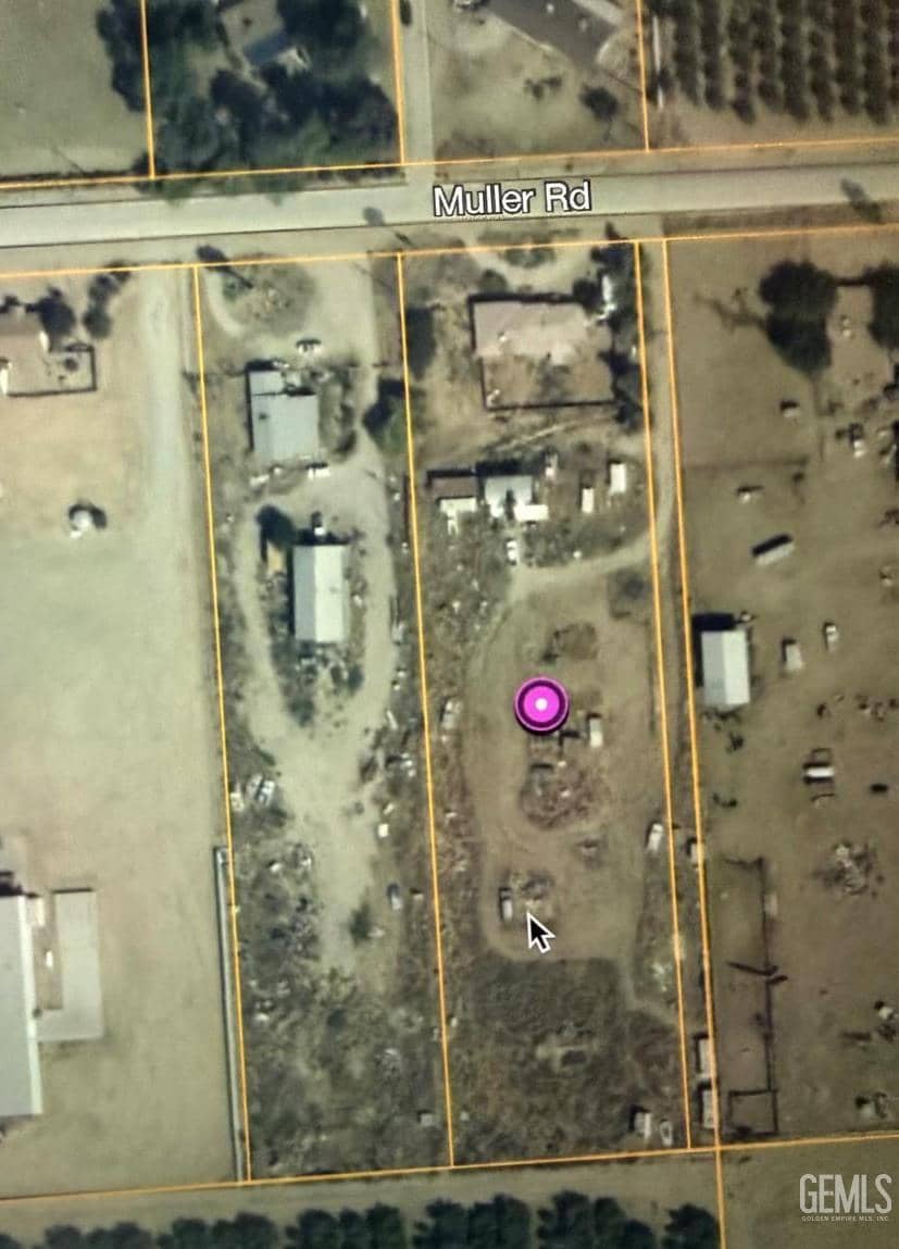 8447 Muller Road, Bakersfield, California, 93307