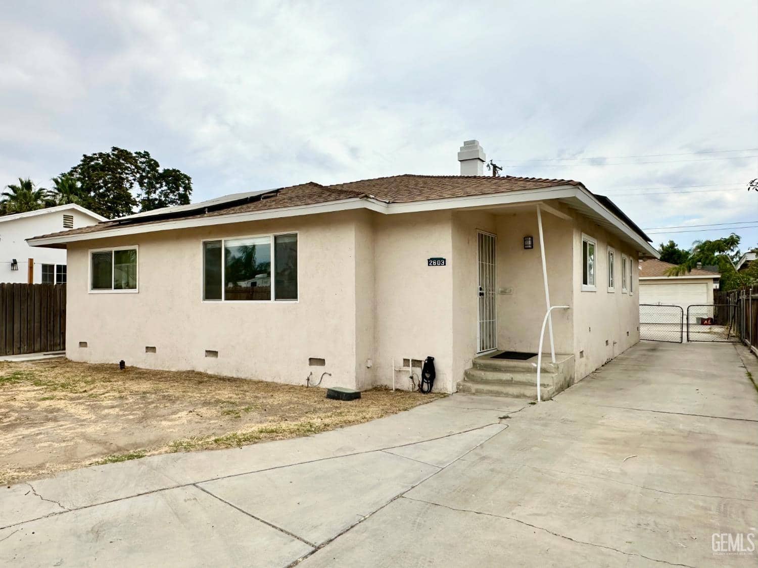 2603 Cleveland Way, Bakersfield, California, 93304