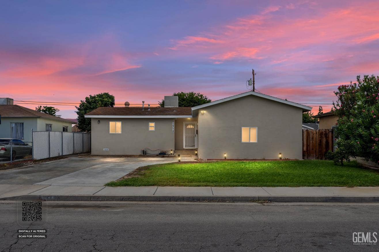 1712 Clark Avenue, Bakersfield, California, 93304