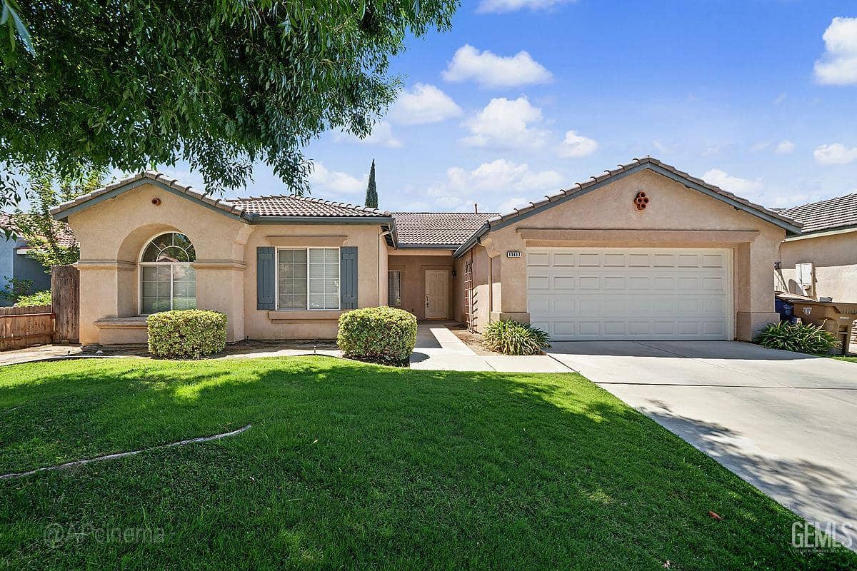 11417 Clarion River Drive, Bakersfield, California, 93311