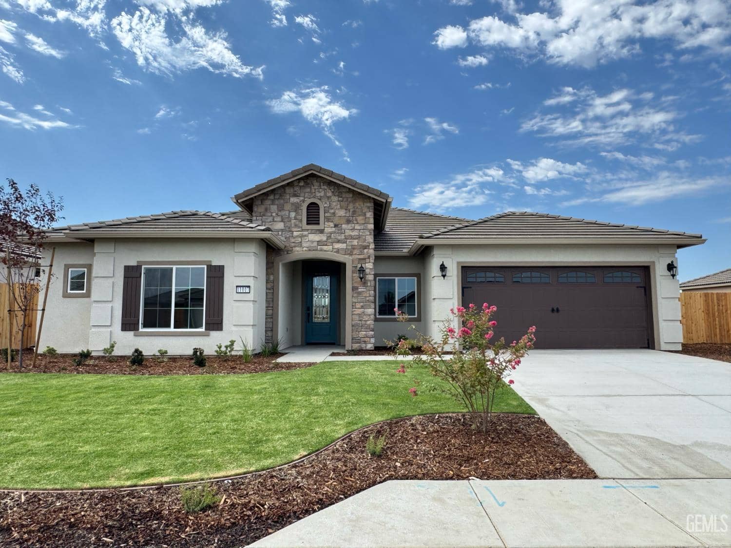 11017 Alcazar Avenue, Bakersfield, California, 93311