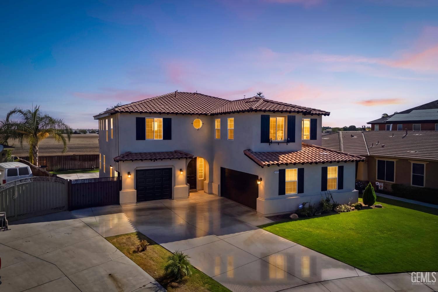 10109 Sharktooth Peak Drive, Bakersfield, California, 93311