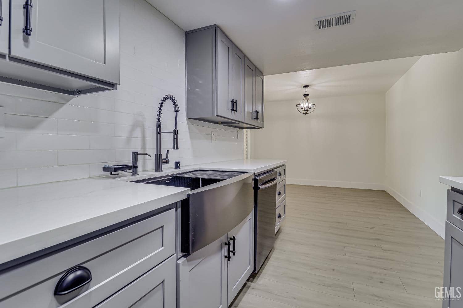 6700 Nottingham Lane 18, Bakersfield, California, 93309