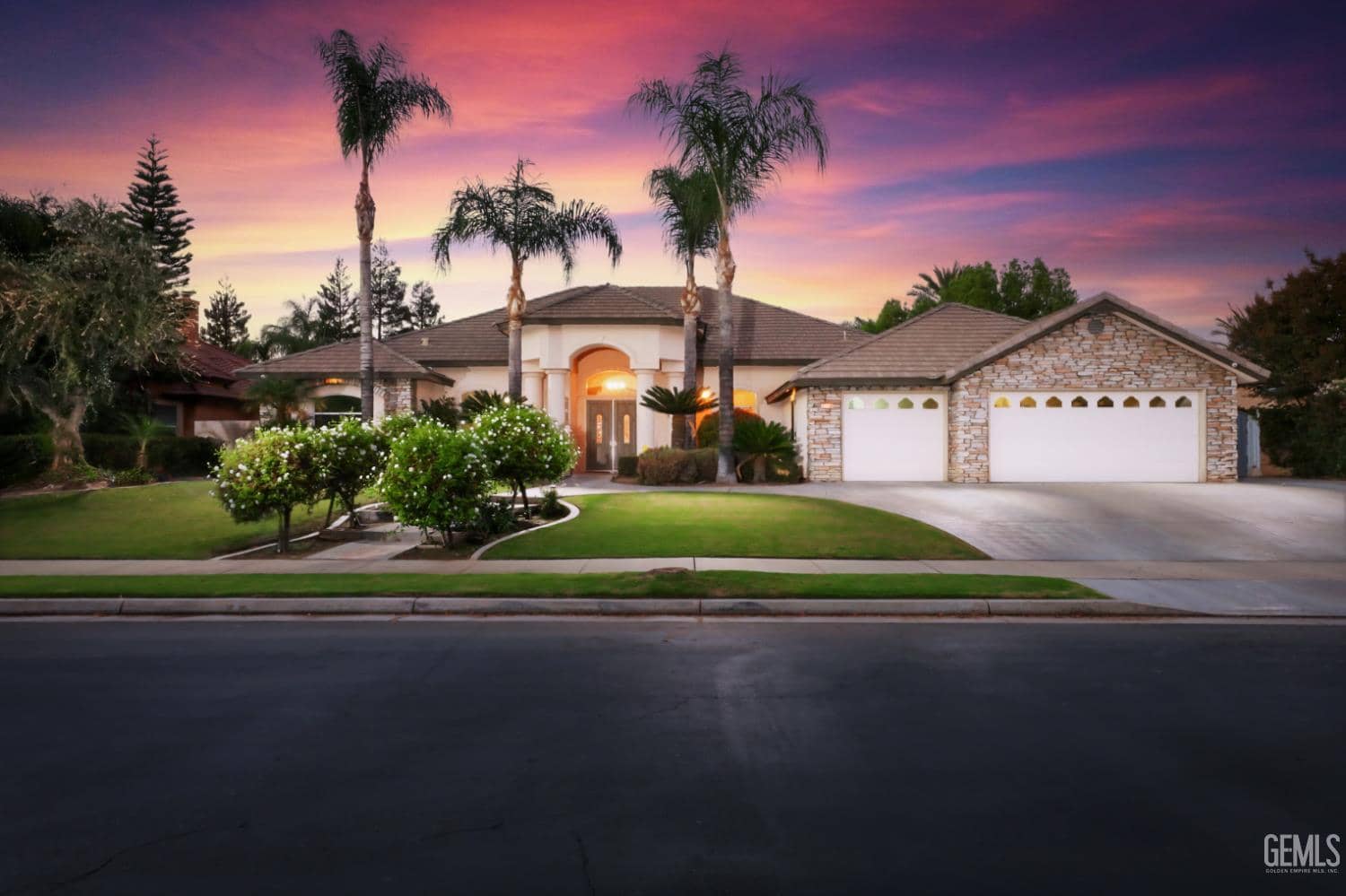 12304 Portebello Drive, Bakersfield, California, 93312