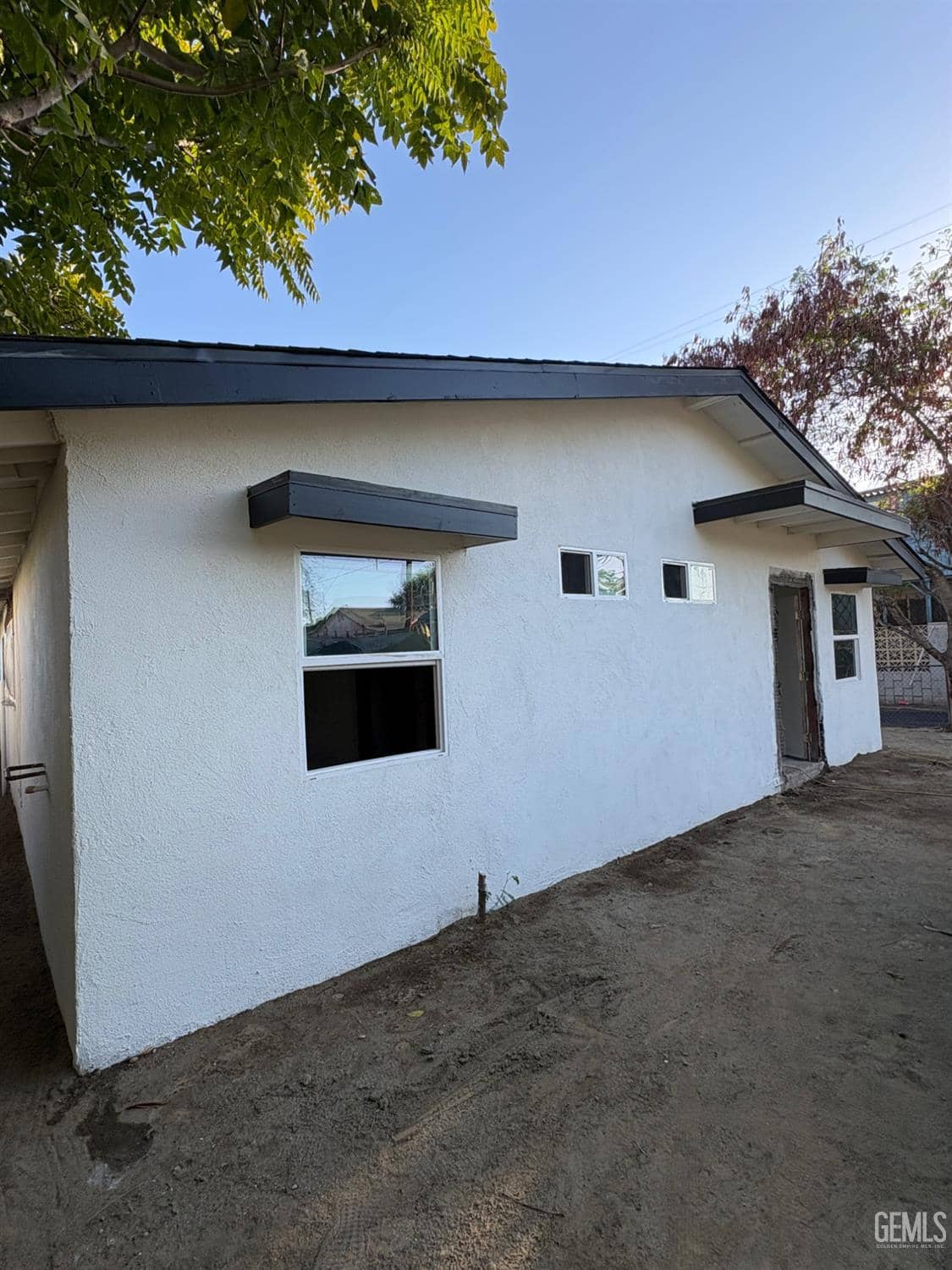 913 Jeffrey Street, Bakersfield, California, 93305
