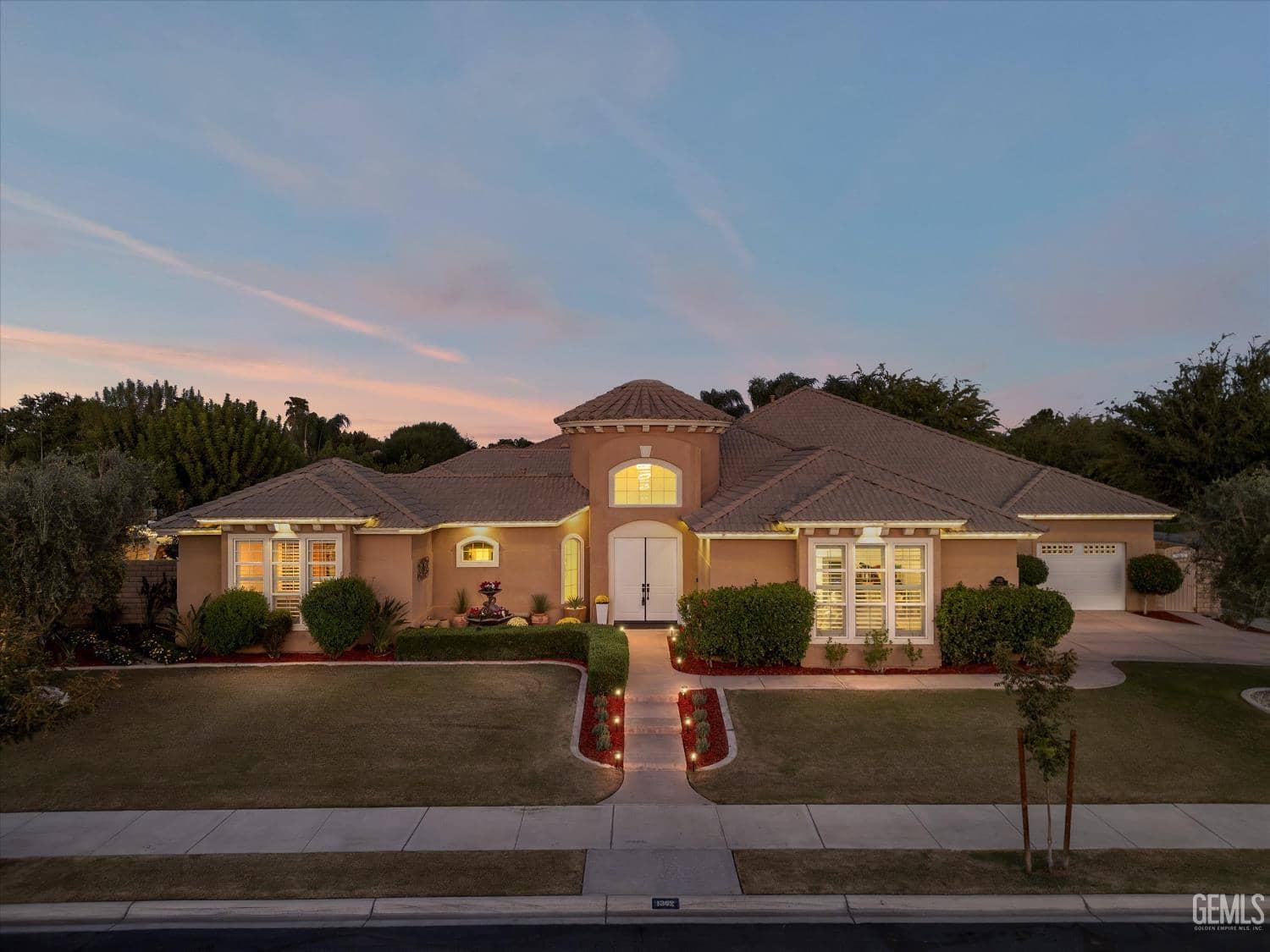 1302 Renoir Avenue, Bakersfield, California, 93314