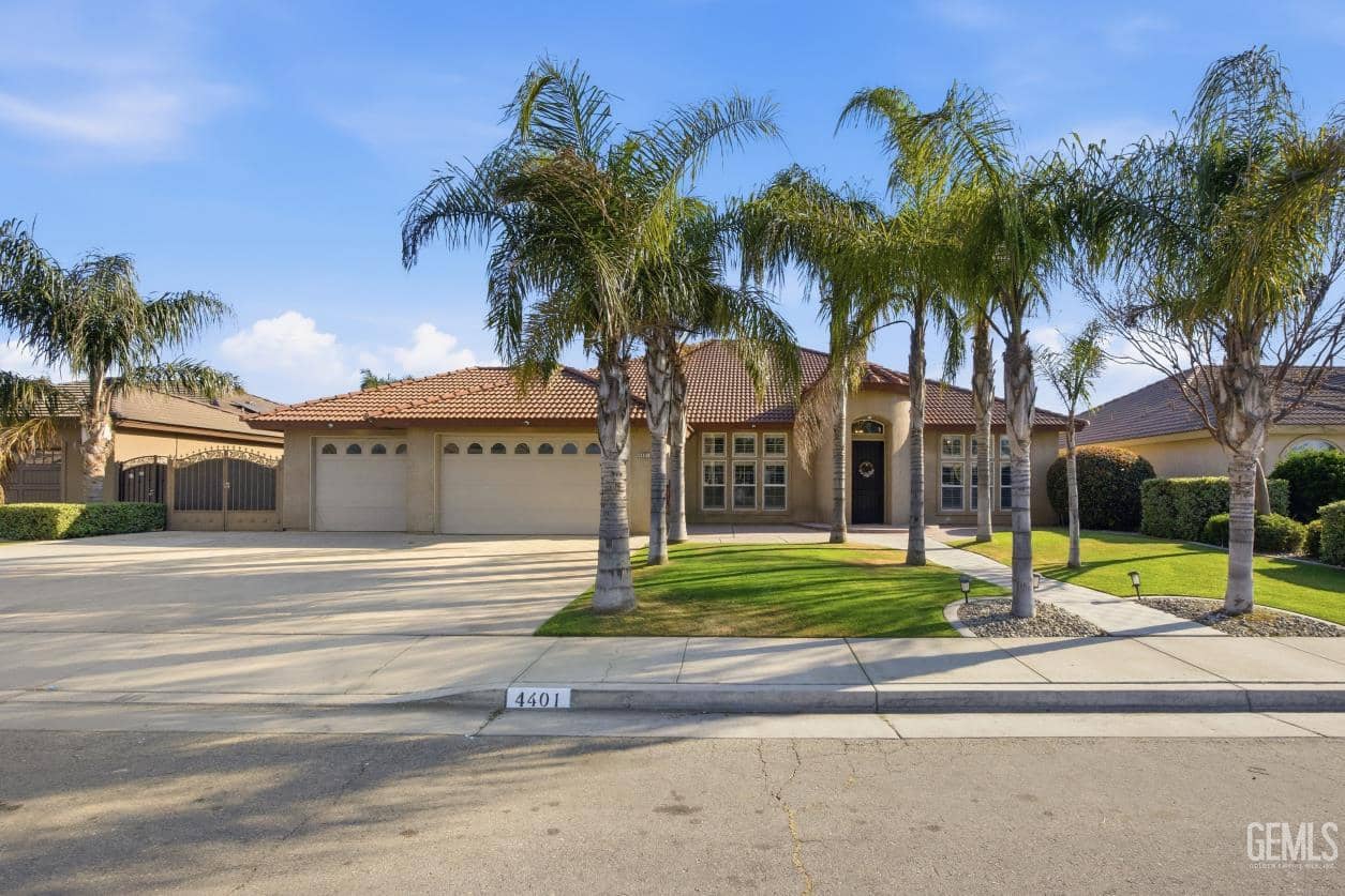 4401 Whitegate Avenue, Bakersfield, California, 93313