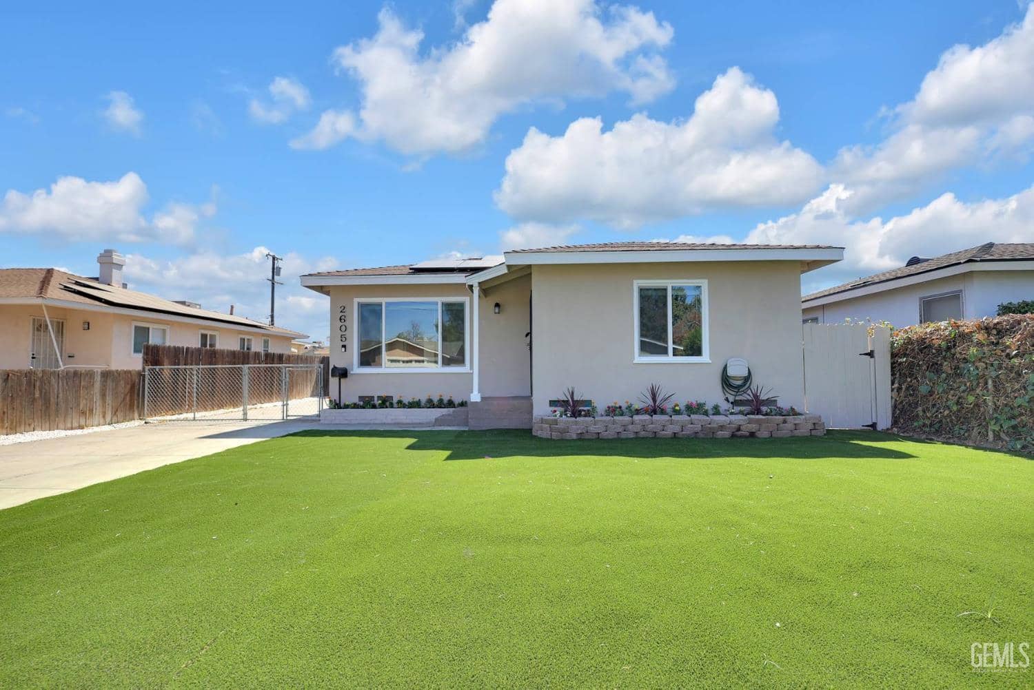 2605 Cleveland Way, Bakersfield, California, 93304