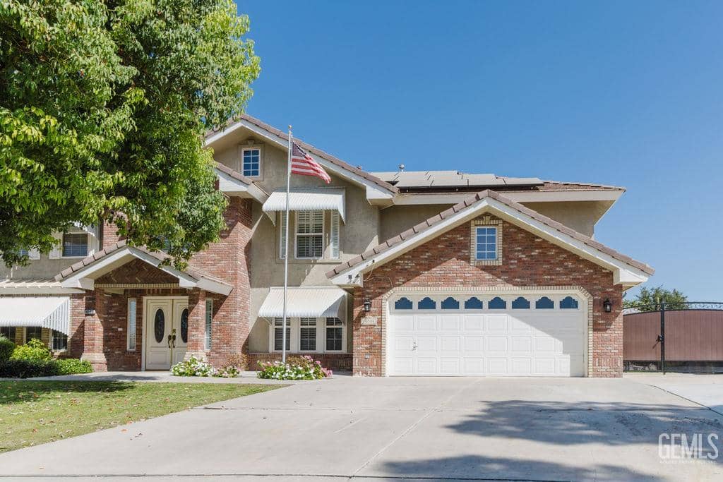 10506 Trophy Court, Bakersfield, California, 93312