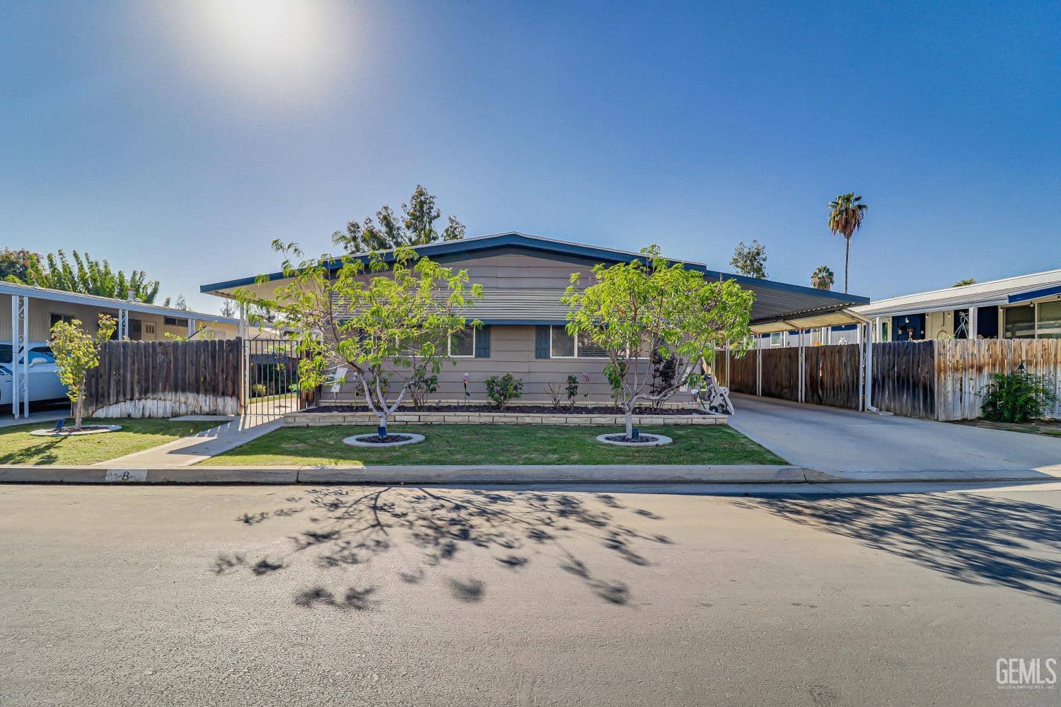 400 E Roberts Lane 8, Bakersfield, California, 93308