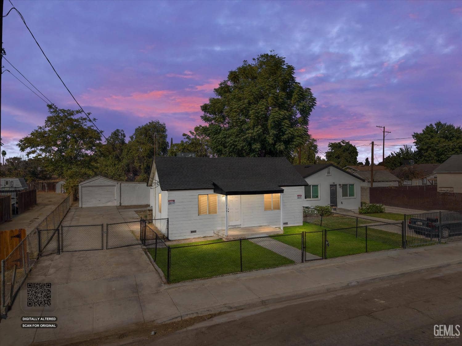 116 E Warren Avenue, Bakersfield, California, 93308