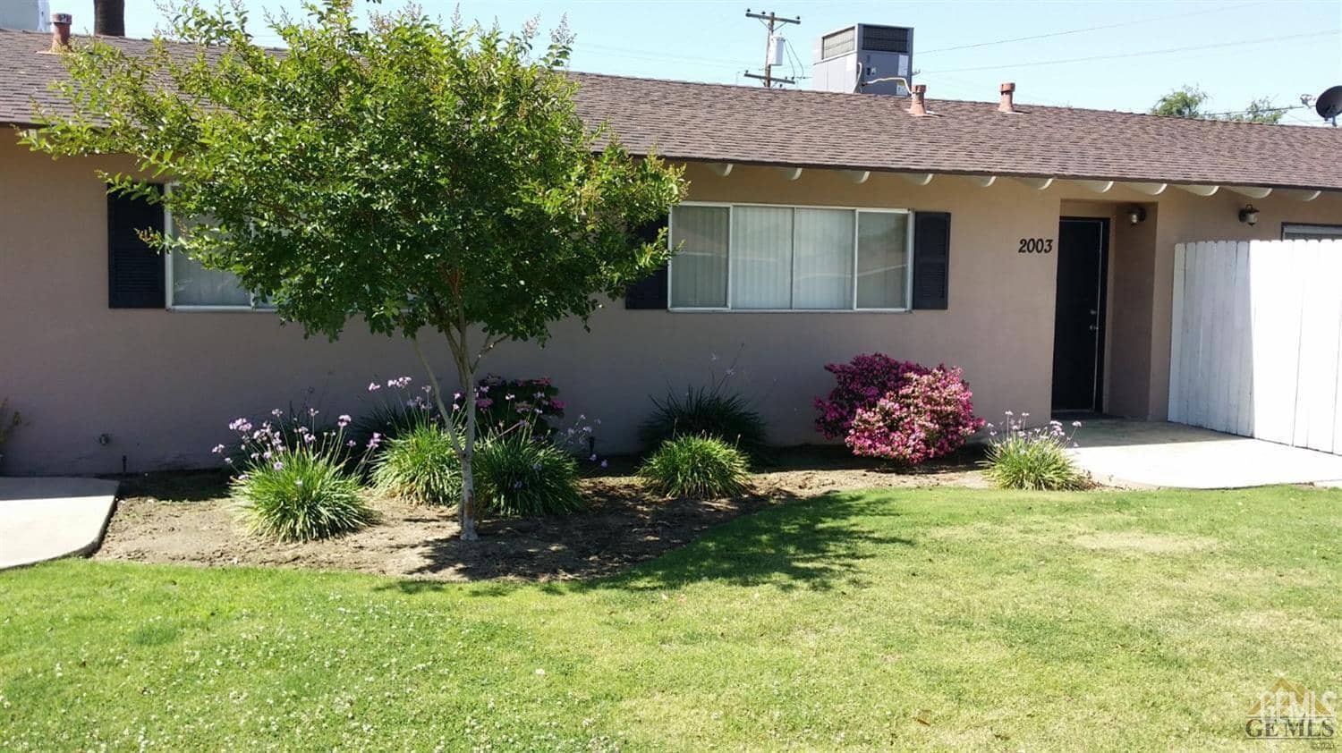 2541 Encina, Bakersfield, California, 93301