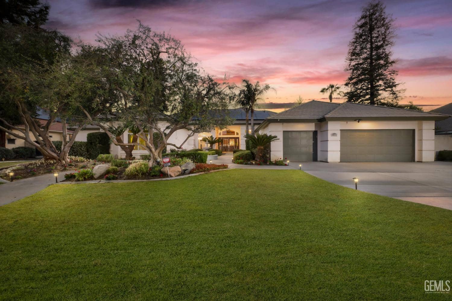 11108 Woodhall Place, Bakersfield, California, 93311