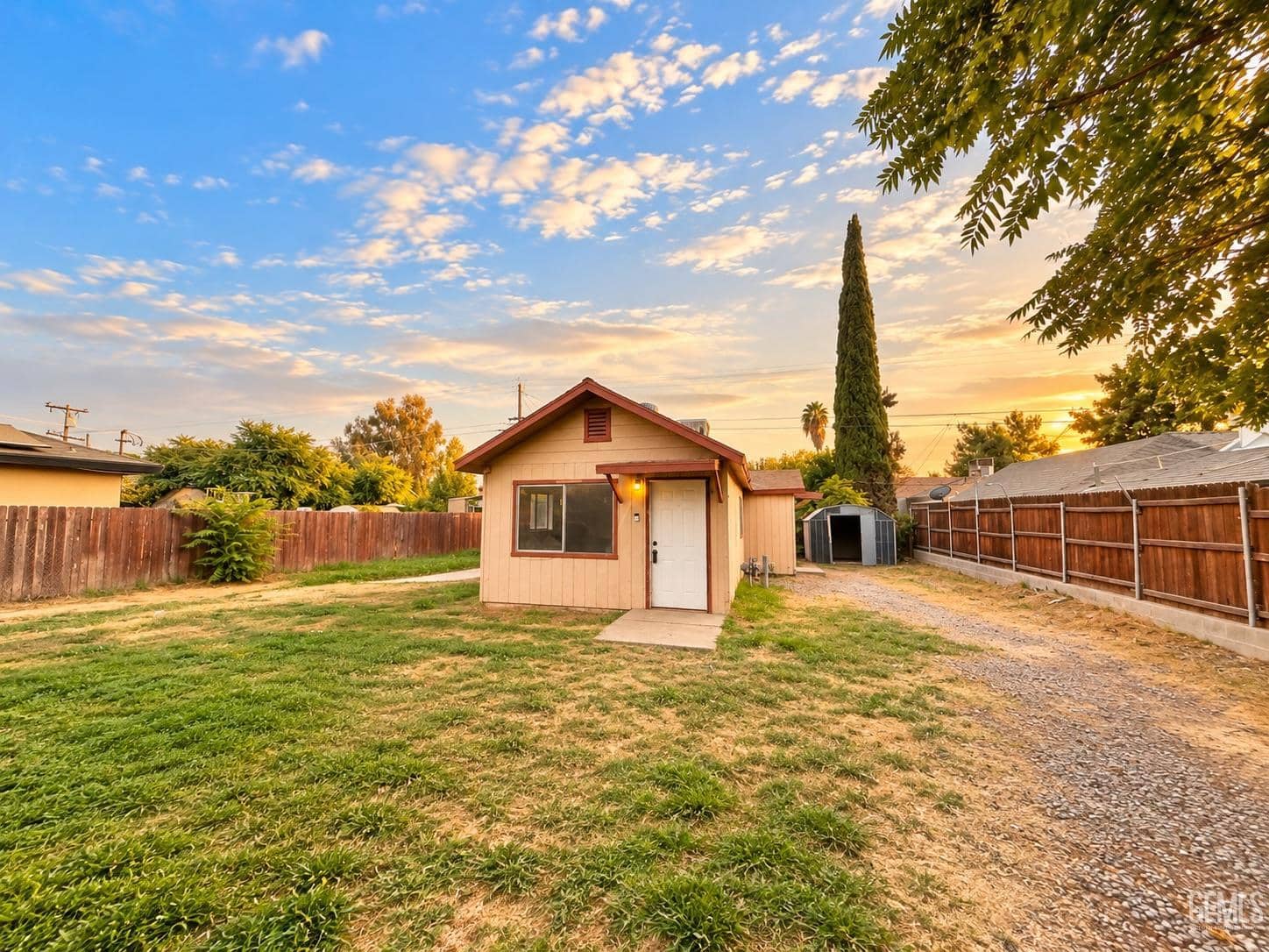 807 Castaic Avenue, Bakersfield, California, 93308