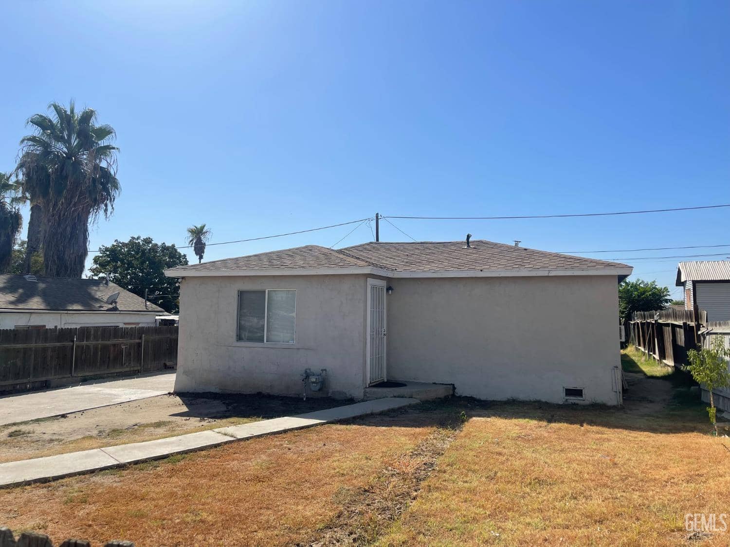 315 315 Higgins, Bakersfield, California, 93308