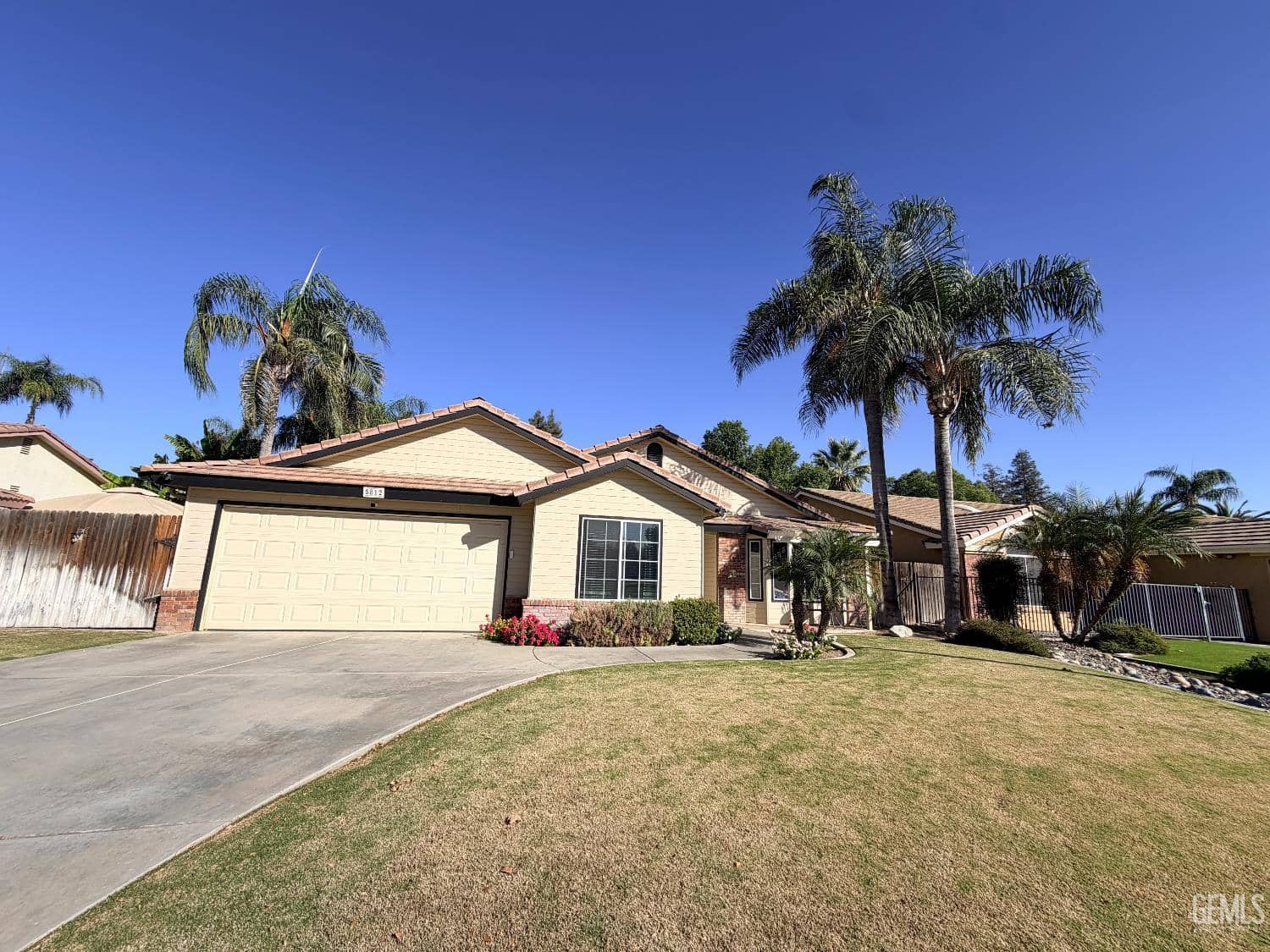 5812 Winter Grove Drive, Bakersfield, California, 93313
